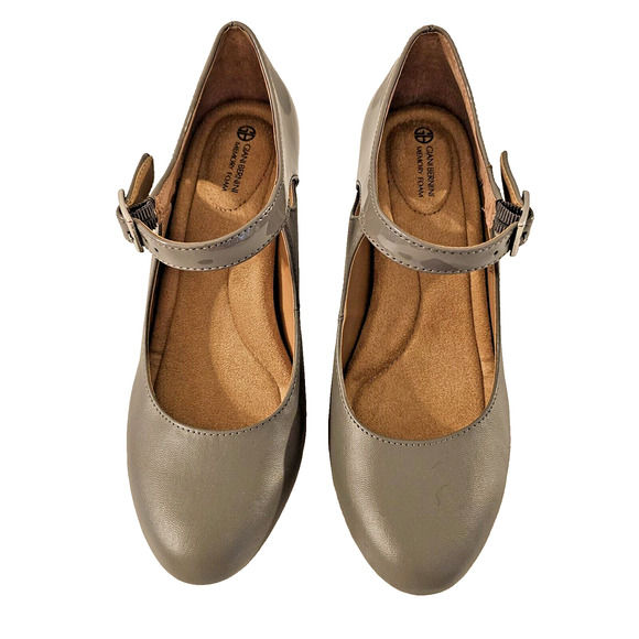 Giani Bernini Women’s Velmah Light TAUPE Grey Memory Foam Pumps, Sz 6 for Macy's - Picture 1 of 11